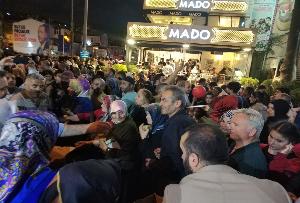  Kadir Gecesi’nde Eyüpsultan Meydanı’nda Vekilimiz ile